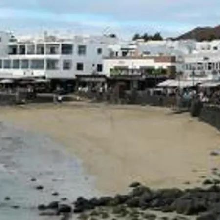 Basement Very Large Fantastic Location * Playa Blanca (Lanzarote)