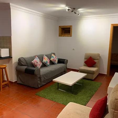 Basement Very Large Fantastic Location * Playa Blanca (Lanzarote)